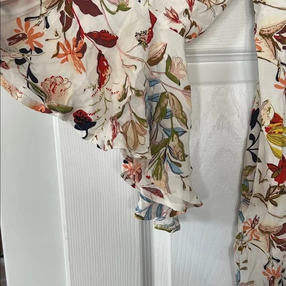 NWT - Papillion Floral Print Off-Shoulder Blouse - Picture 4 of 7